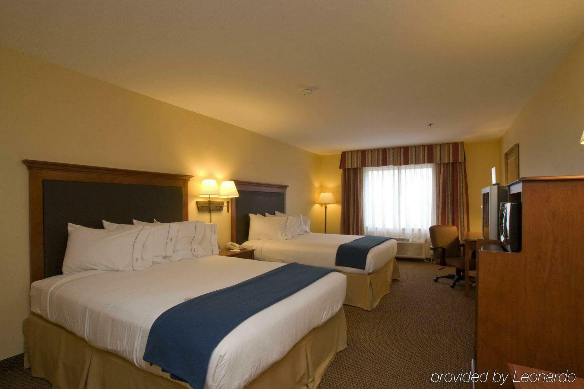 Holiday Inn Express & Suites - Laredo-Event Center Area By Ihg Habitación foto